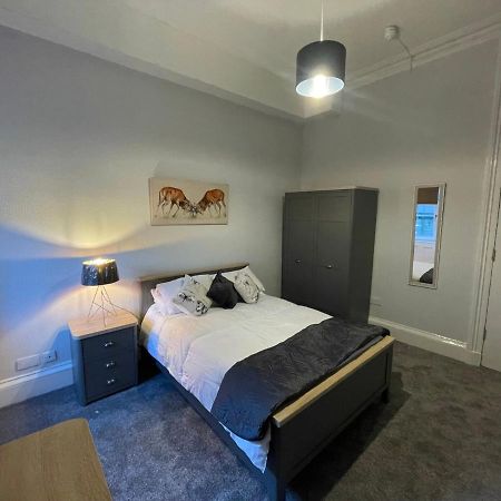 Traditional 5 Bedroom City Centre Apartment Glasgow Zewnętrze zdjęcie